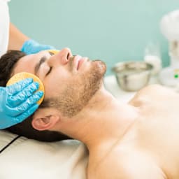 Full Body Polishing Salon Men