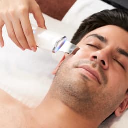 Regular Face Bleach Salon Men