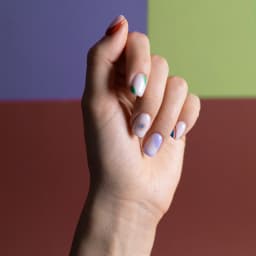 Holographic Nail Art