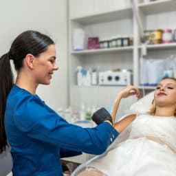 Oxygen Full Arm and Under Arm Bleach